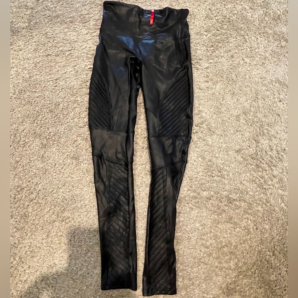 SPANX leather moto leggings- M